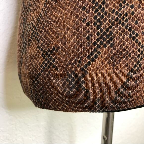 WHBM brown and black snakeskin python knit sweater top size Small - Picture 4 of 14